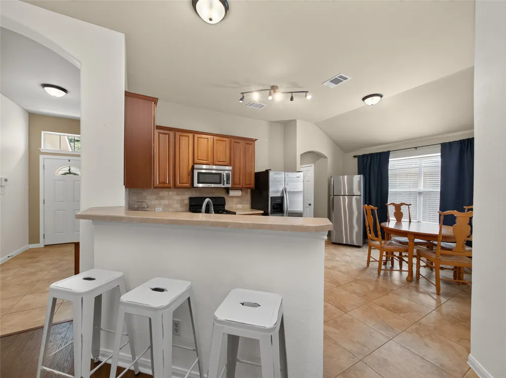 803 Broken Trace Court Round Rock, TX 78665