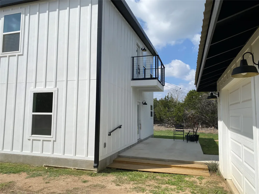 31 HEATHROW LANE Wimberley, TX 78676