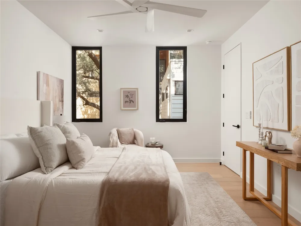 2303 East 2nd Street #1 Austin, TX 78702