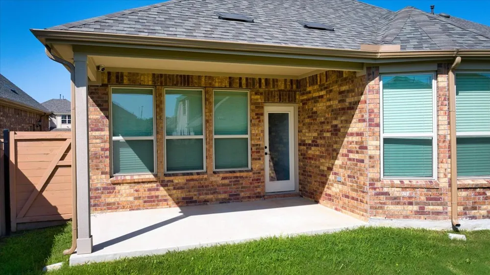 104 Raleigh Drive Georgetown, TX 78633