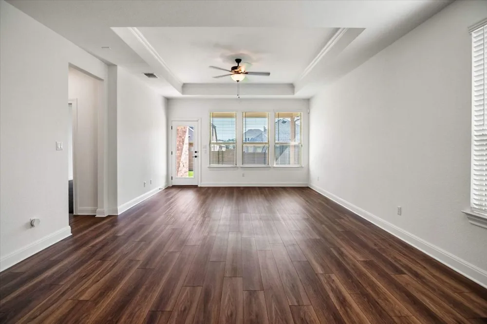 104 Raleigh Drive Georgetown, TX 78633
