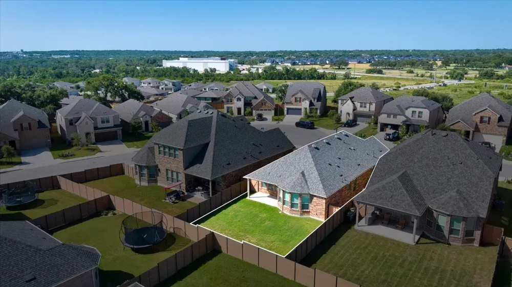 104 Raleigh Drive Georgetown, TX 78633