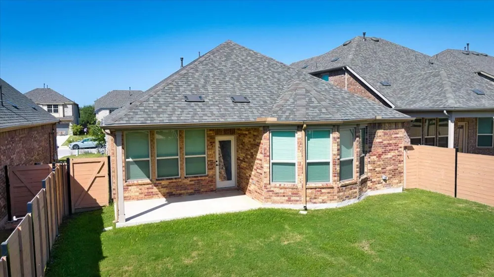104 Raleigh Drive Georgetown, TX 78633