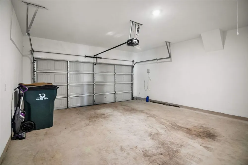 104 Raleigh Drive Georgetown, TX 78633