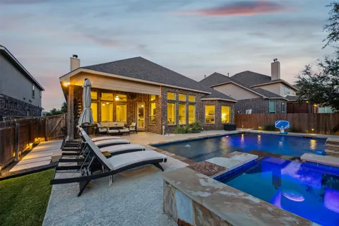 905 Bliss Lane