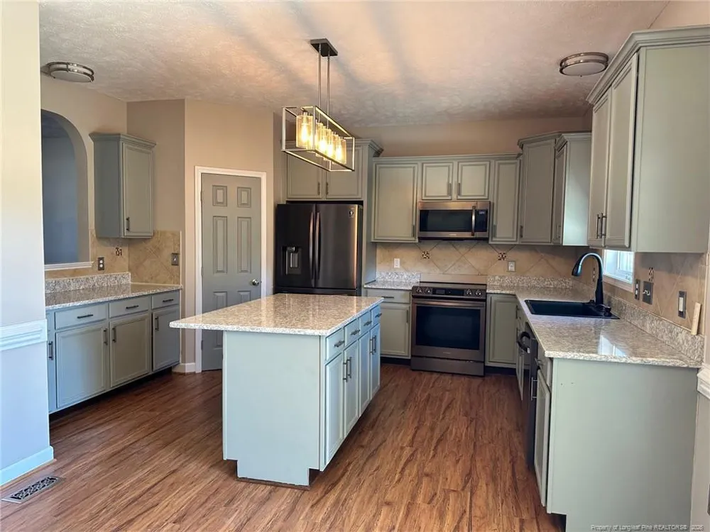 3912 Barclay Way Wade, NC 28395