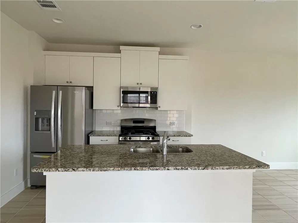 526 White Steppe Way Georgetown, TX 78626