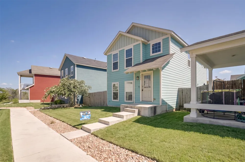 576 Ferrule Drive Kyle, TX 78640