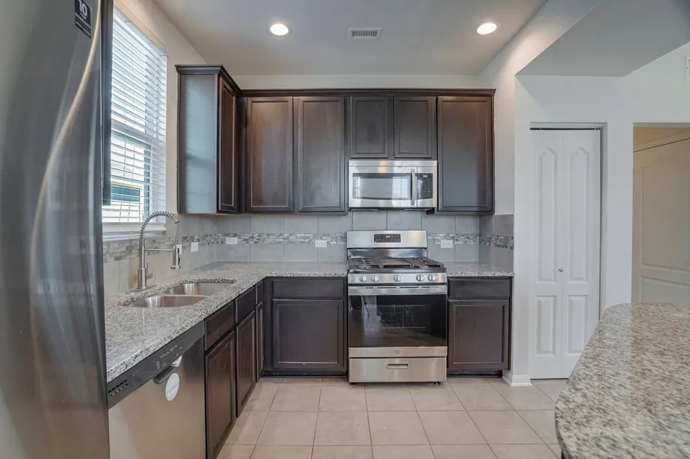 576 Ferrule Drive Kyle, TX 78640