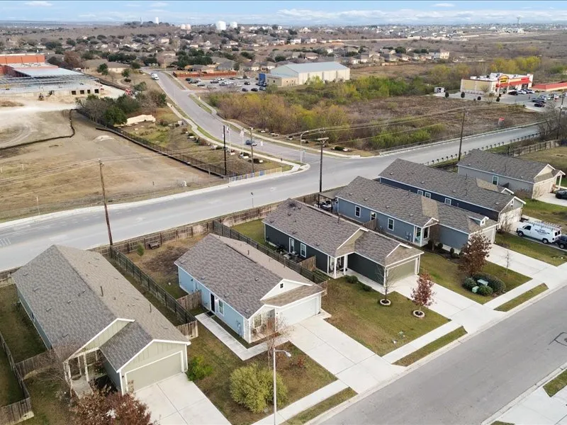 161 Emerald Green Trail Buda, TX 78610