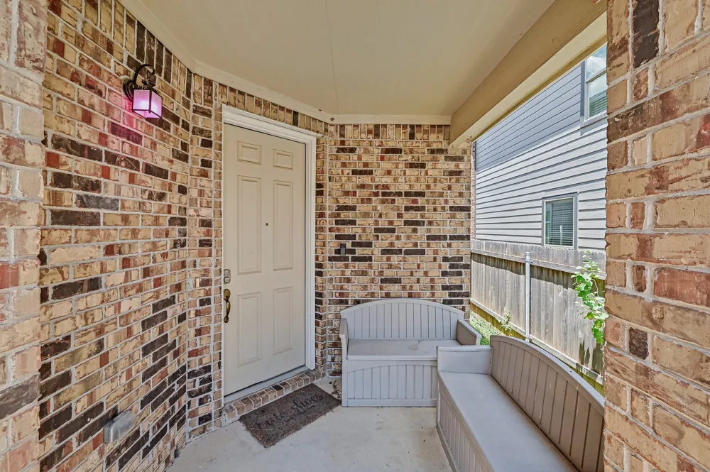 6316 Wagon Spring Street Del Valle, TX 78617