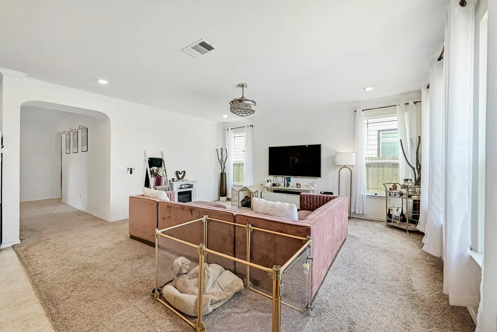 6316 Wagon Spring Street Del Valle, TX 78617