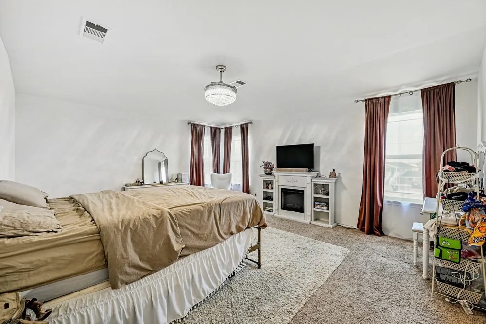 6316 Wagon Spring Street Del Valle, TX 78617