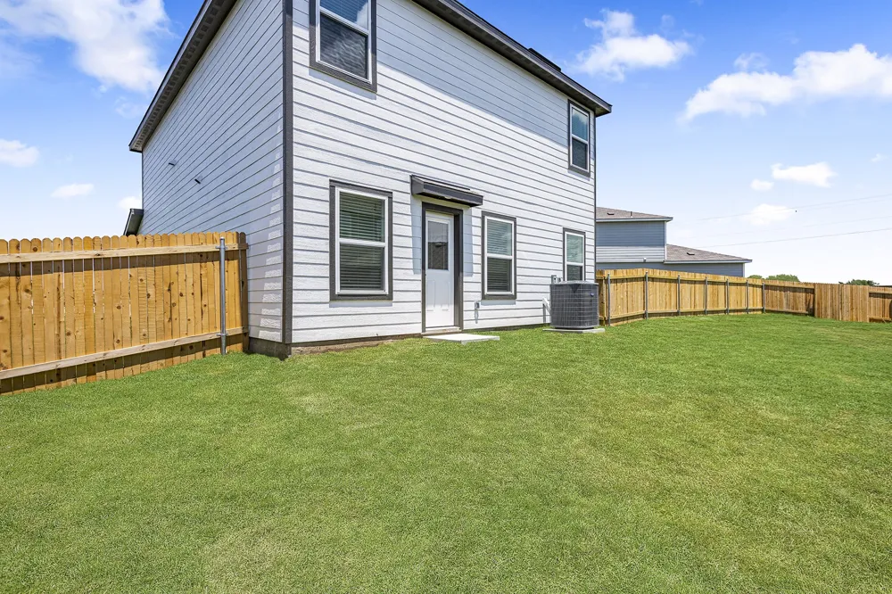 14509 Wahlbergs Way Elgin, TX 78621