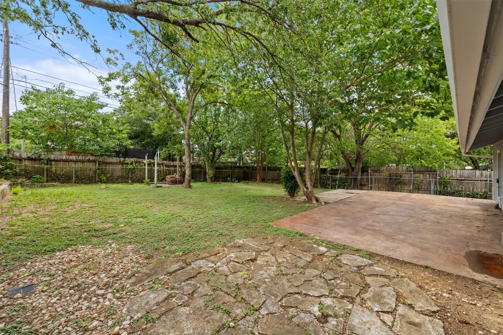 3411 Thomas Kincheon Street Austin, TX 78745