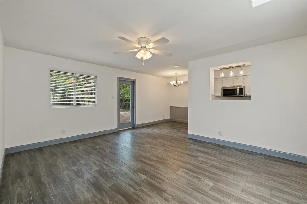 3411 Thomas Kincheon Street Austin, TX 78745