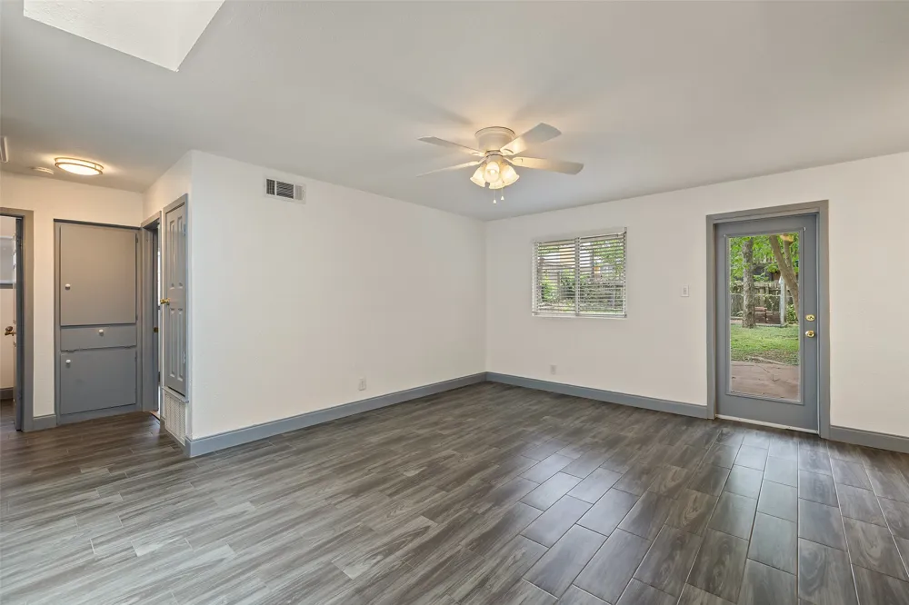 3411 Thomas Kincheon Street Austin, TX 78745