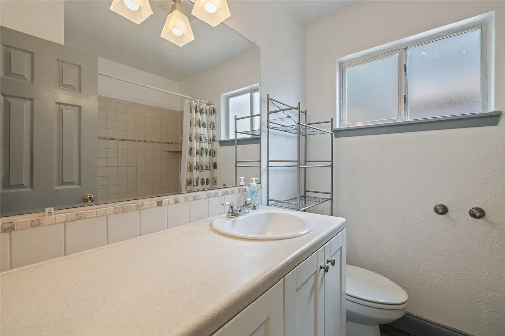 3411 Thomas Kincheon Street Austin, TX 78745