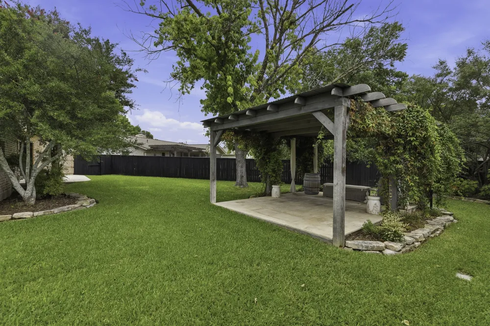 419 Candlelight Circle Fredericksburg, TX 78624