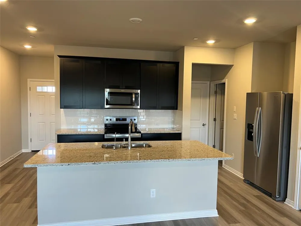 1850 Settlers Glen Drive #803 Round Rock, TX 78665