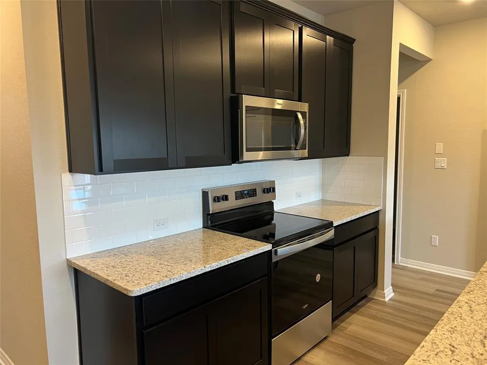 1850 Settlers Glen Drive #803 Round Rock, TX 78665