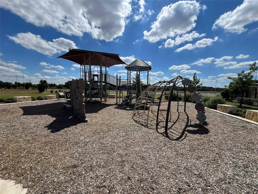 1850 Settlers Glen Drive #803 Round Rock, TX 78665