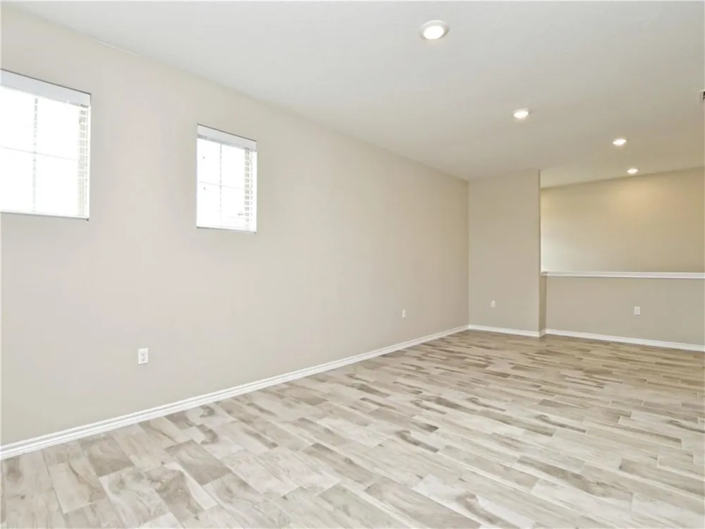 109 Harborside Drive #101 San Marcos, TX 78666