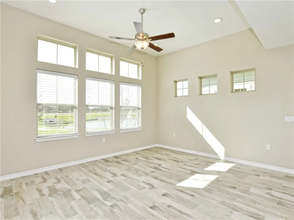 109 Harborside Drive #101 San Marcos, TX 78666