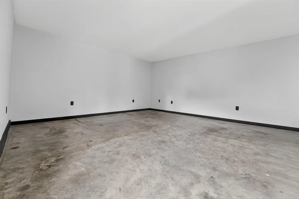 8409 Nairn Drive Austin, TX 78749