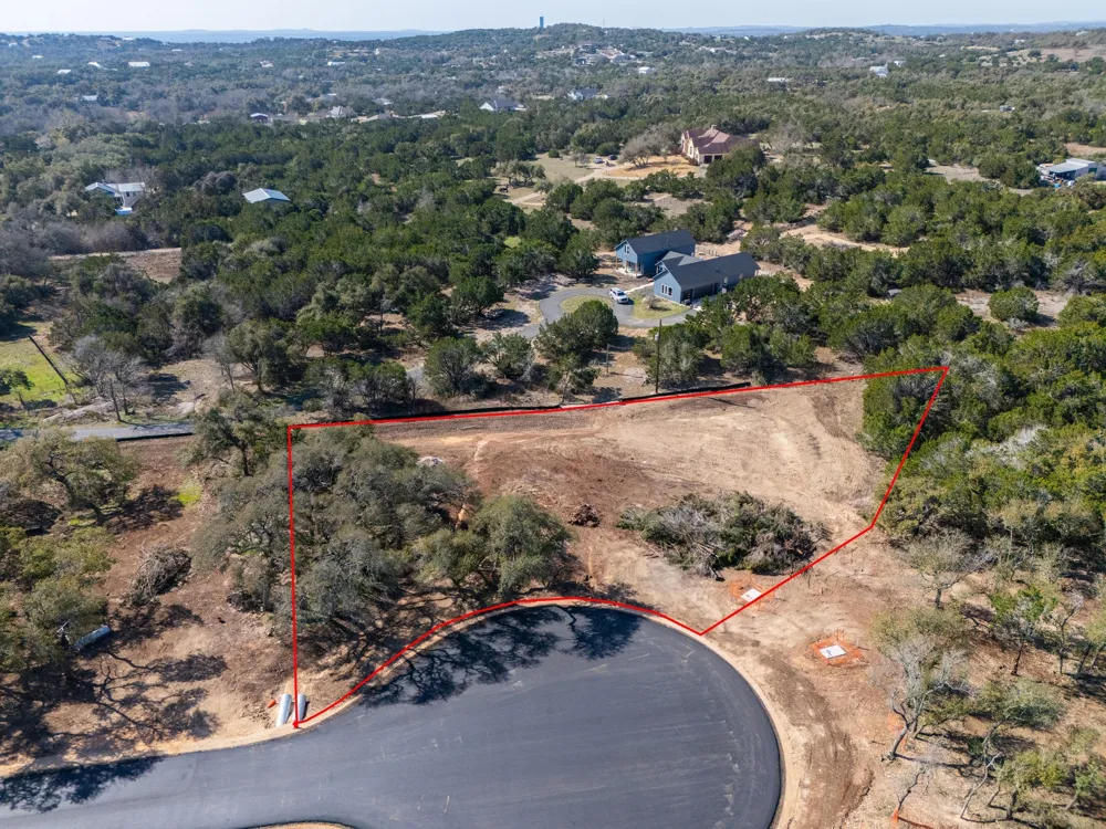 7 Spring Oak Drive Dripping Springs, TX 78620