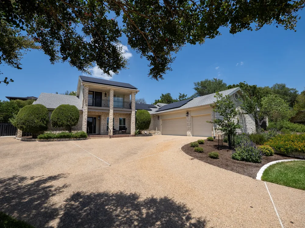608 Flamingo Cove Lakeway, TX 78734