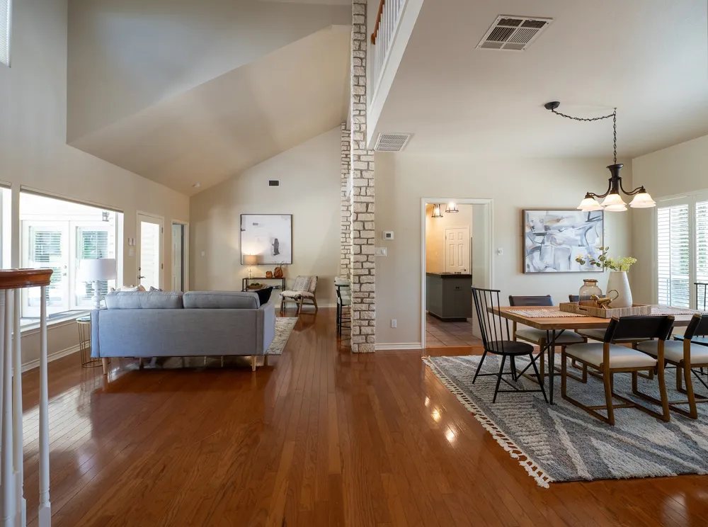608 Flamingo Cove Lakeway, TX 78734