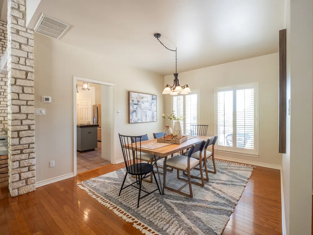 608 Flamingo Cove Lakeway, TX 78734