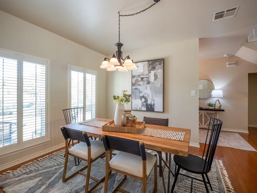 608 Flamingo Cove Lakeway, TX 78734