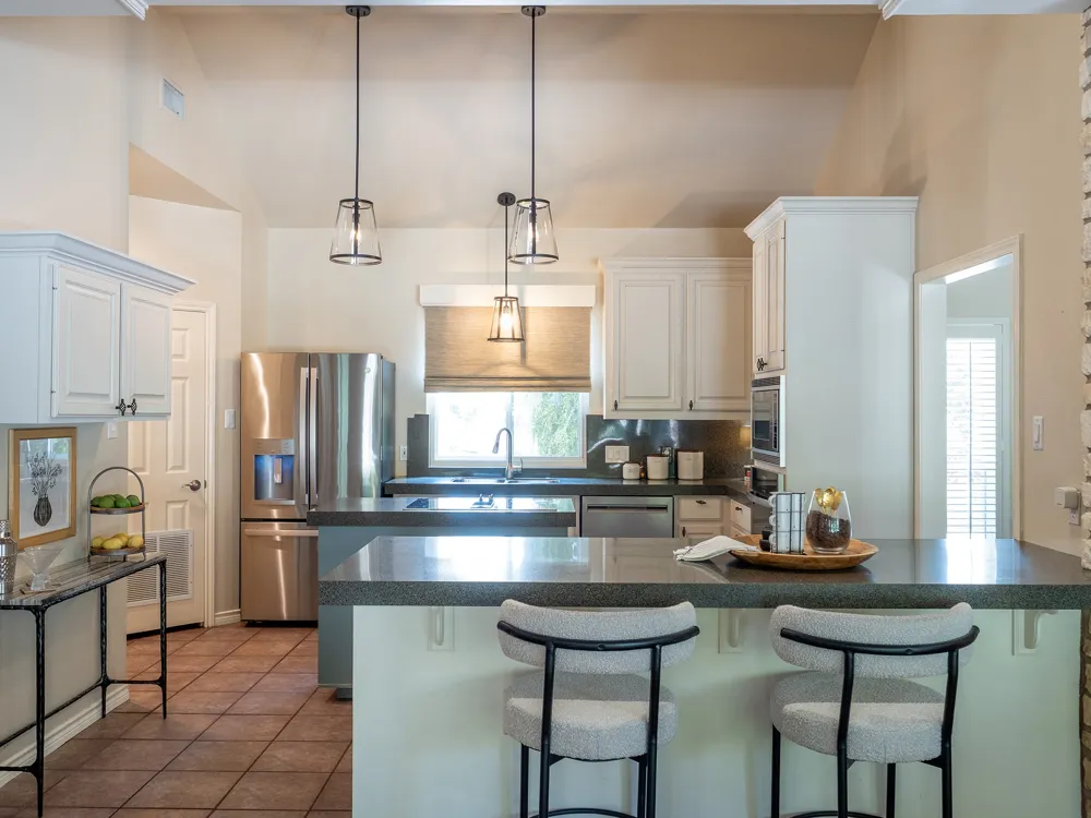 608 Flamingo Cove Lakeway, TX 78734