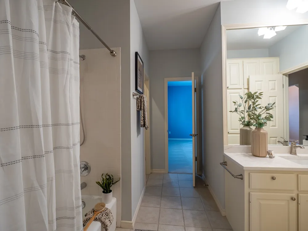 608 Flamingo Cove Lakeway, TX 78734