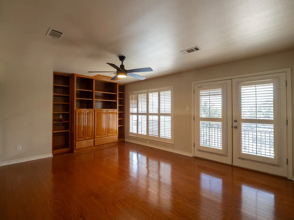 608 Flamingo Cove Lakeway, TX 78734
