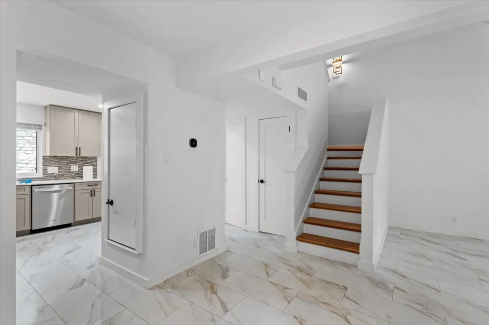 2500 Enfield Road #1 Austin, TX 78703