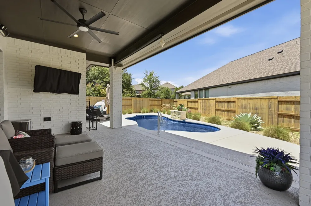 108 Fawn River Run Kyle, TX 78640