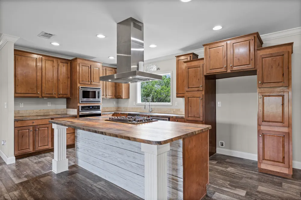 7870 Ranch Road 165 Blanco, TX 78606