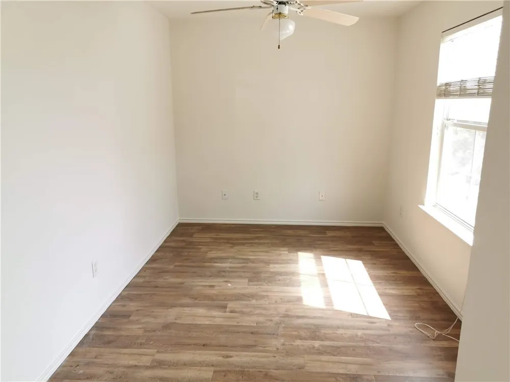 12100 Briarcreek Loop Manor, TX 78653