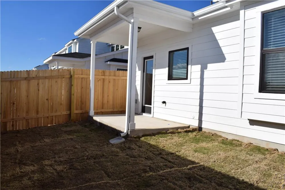 116 Amber Fields Trail Buda, TX 78610