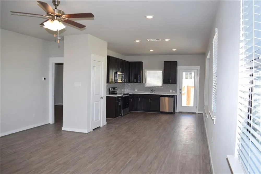 116 Amber Fields Trail Buda, TX 78610