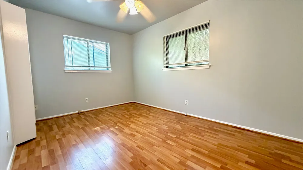 5213 Halmark Drive Austin, TX 78723