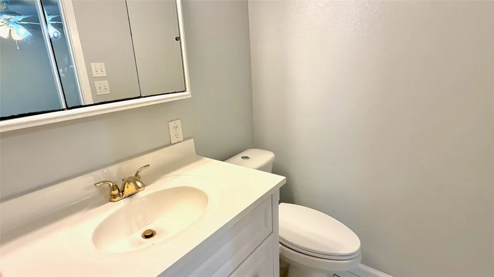 5213 Halmark Drive Austin, TX 78723