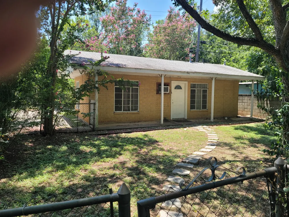 1807 W 38th Street Austin, TX 78731