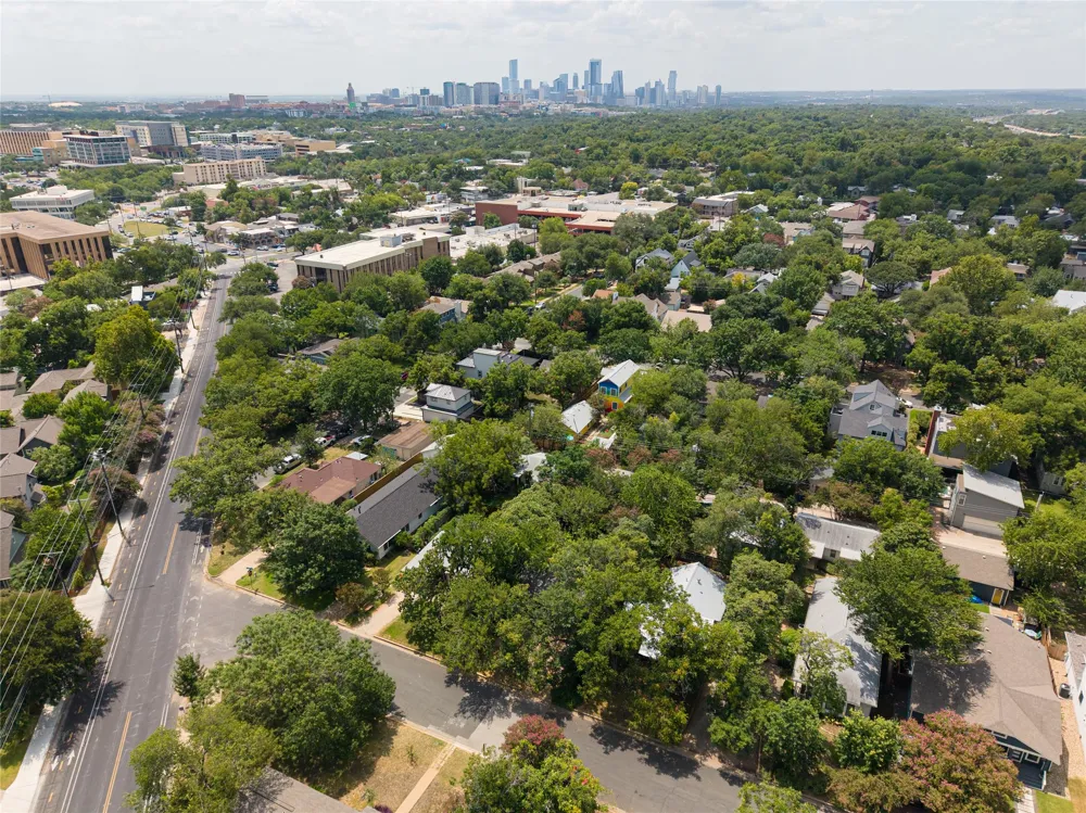 1807 W 38th Street Austin, TX 78731