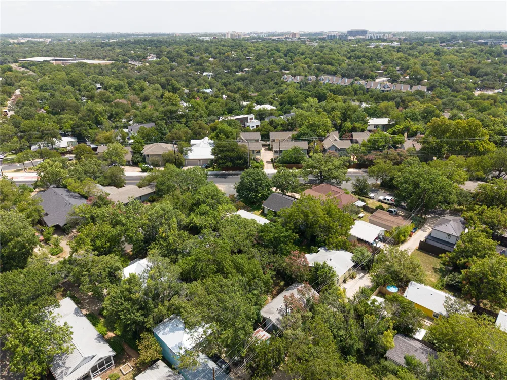 1807 W 38th Street Austin, TX 78731