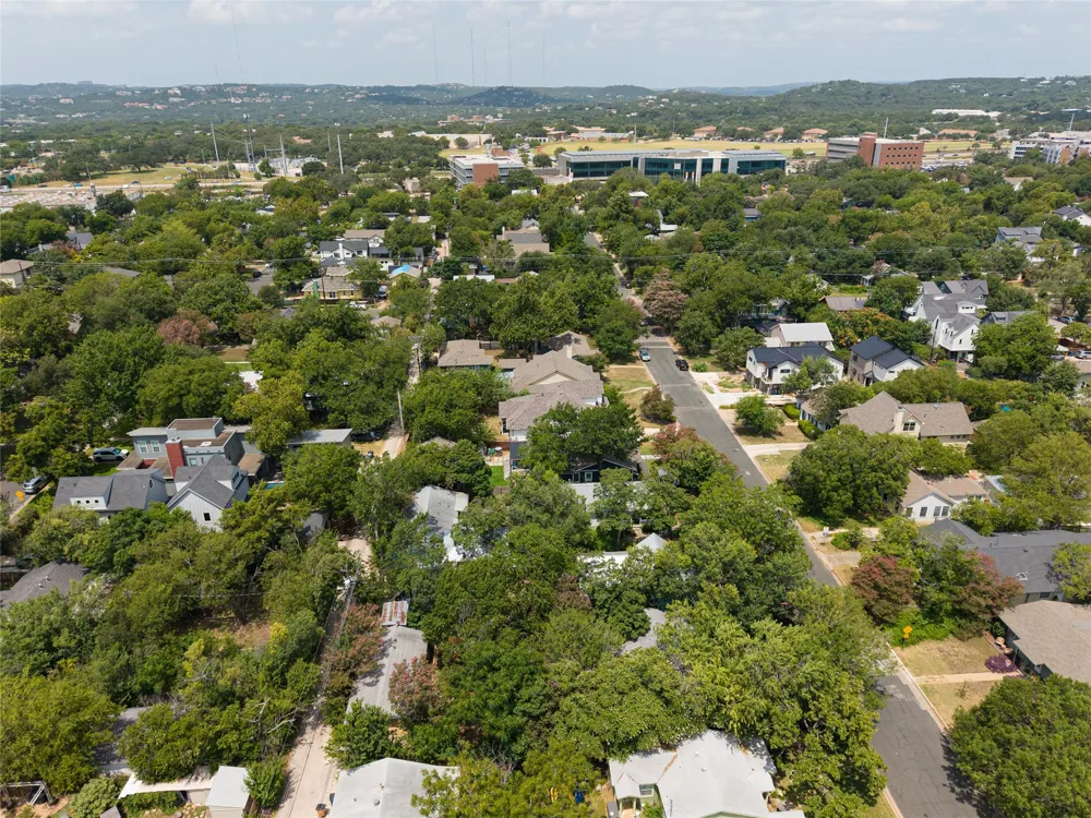 1807 W 38th Street Austin, TX 78731