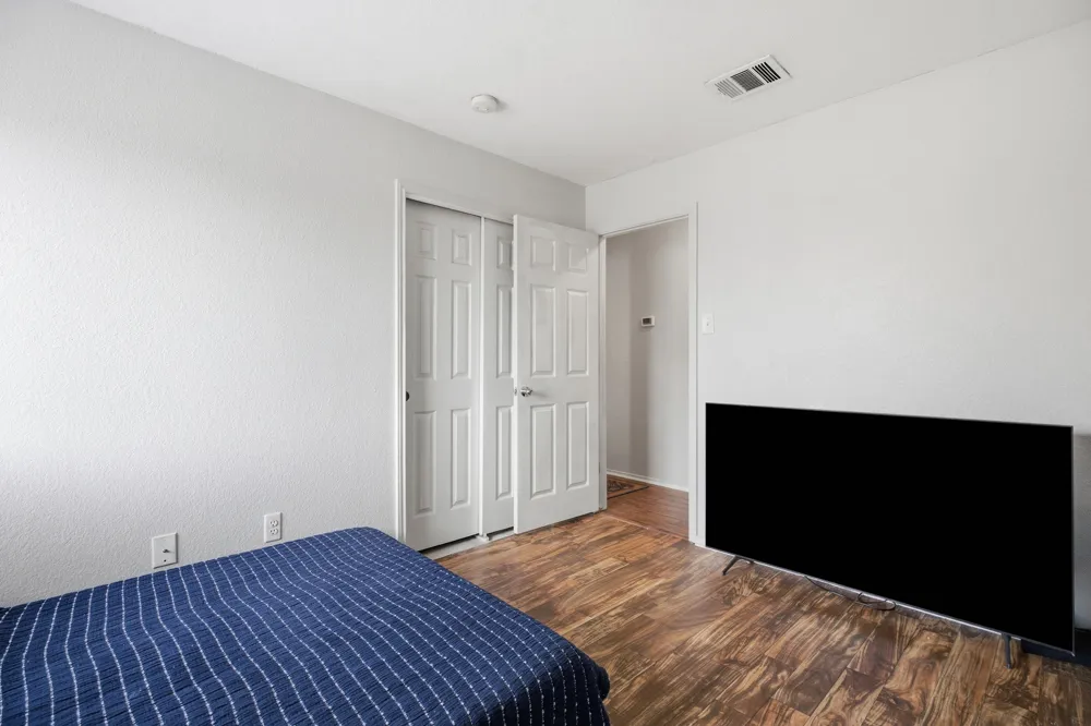 114 Creston Street Hutto, TX 78634